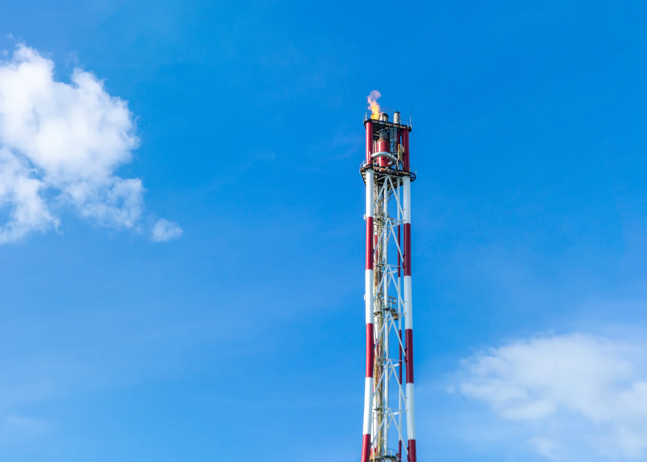 Cutting-edge control valves and actuators play a crucial role in the offshore platform's process, refining natural gas and chemicals with precision.